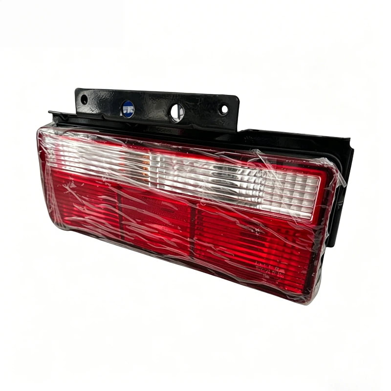 3716065-D133 Left Rear Tail Light for FAW Truck Parts