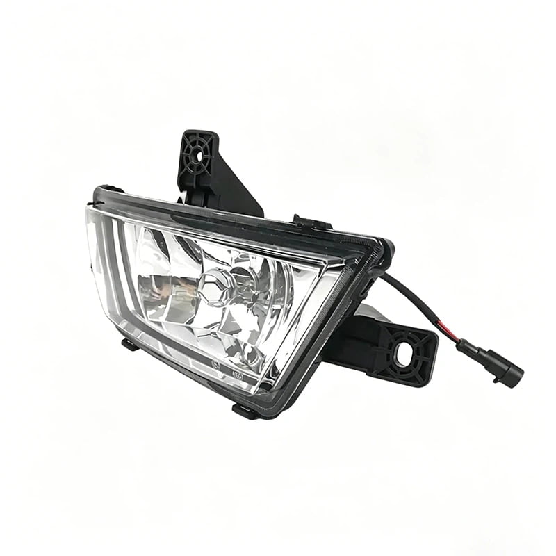 3732015-X051 Left Front Fog Lamp for FAW Truck Spare Parts