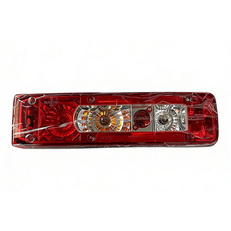 37ZB6-73010 37ZB6-73020 Tail Lamp for Dongfeng Truck Parts