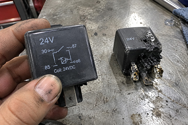 Diagram showing coil circuit and contact circuit separation in a truck relay truck relay coil voltage versus contact voltage diagram